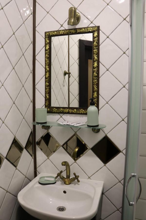 Гостиница Богданов Яр Киев Экстерьер фото